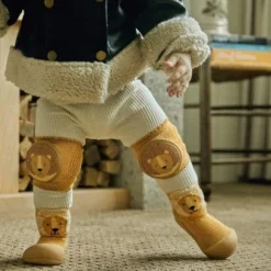 Attipas · Rodilleras Lion Clearance