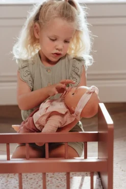 Little Dutch Muñeca Lily · New