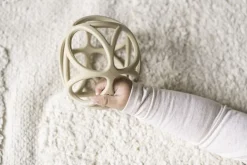 Little Dutch Pelota sensorial silicona arena ·