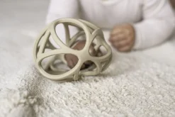 Little Dutch Pelota sensorial silicona arena ·