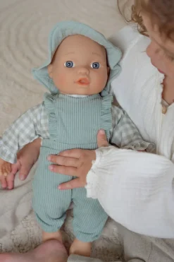 Little Dutch Ropita muñeca verde cuadros · New